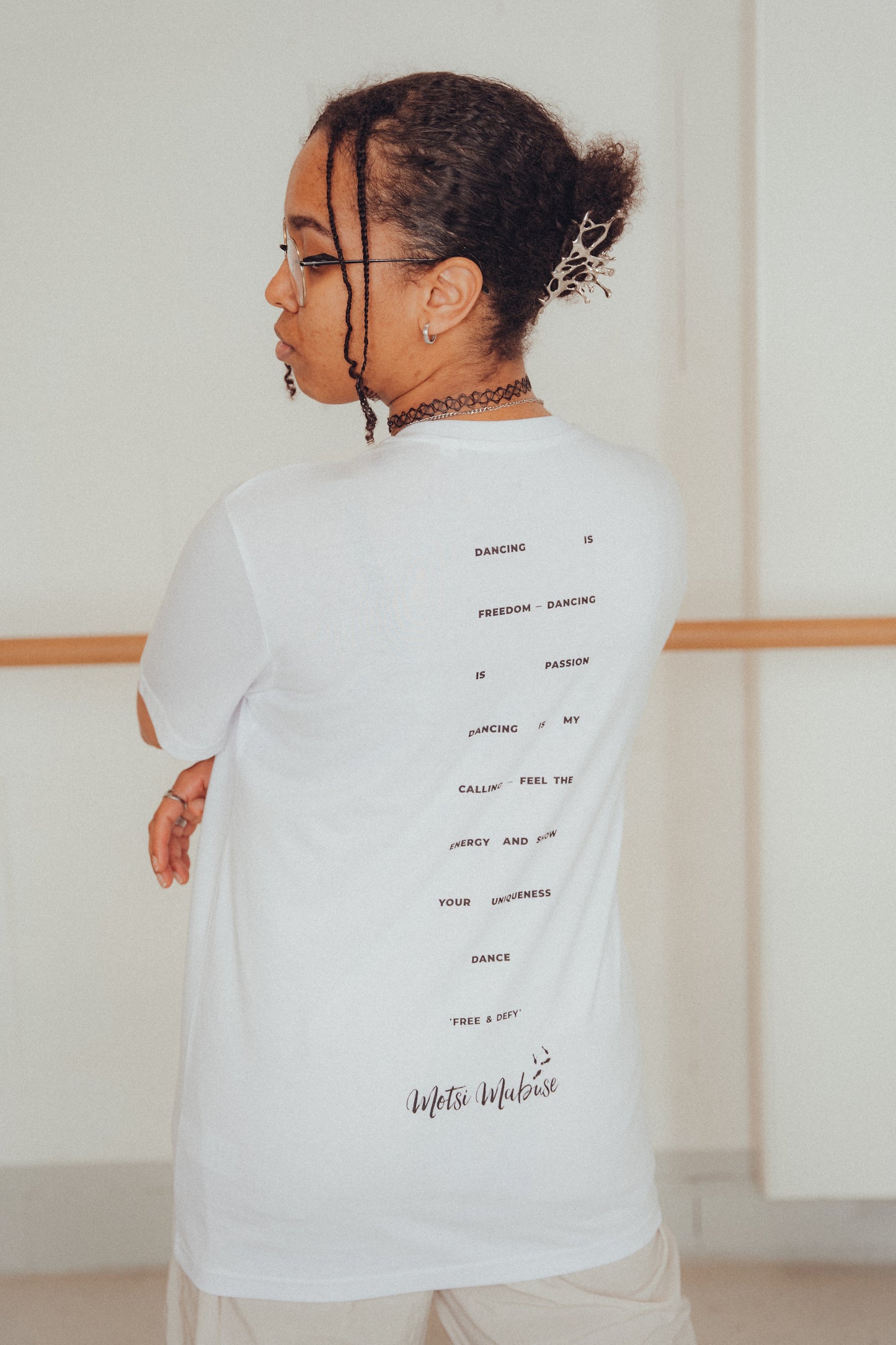 WOMEN T-SHIRT - WHITE - MOTSI MABUSE TANZSCHULE