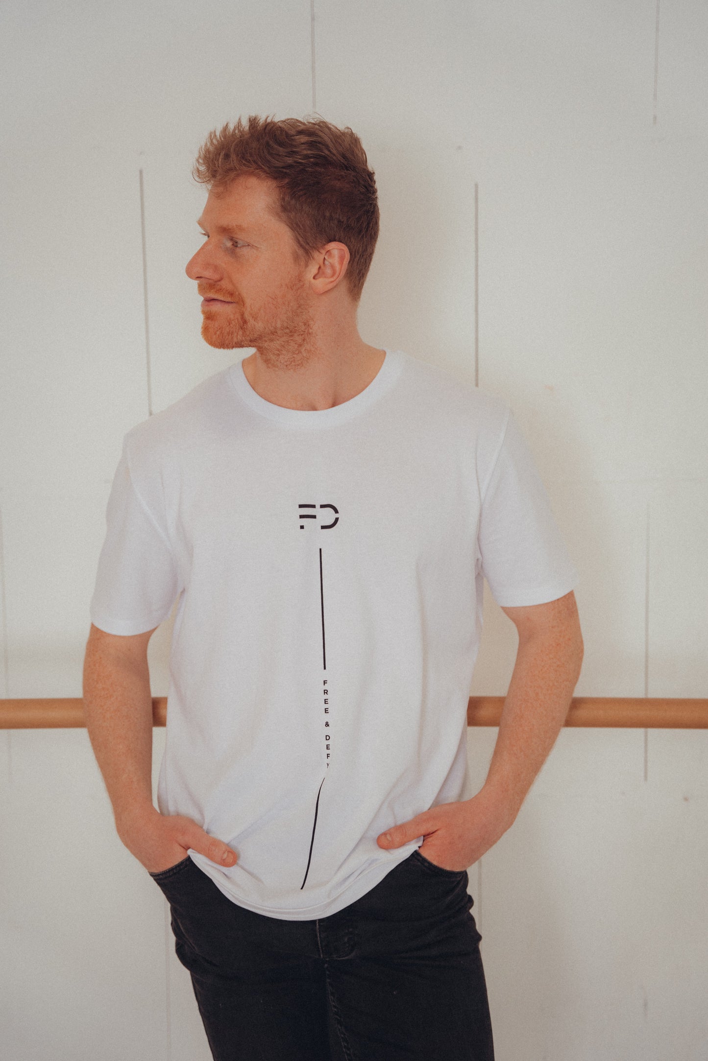 MEN T-SHIRT - WHITE - MOTSI MABUSE TANZSCHULE