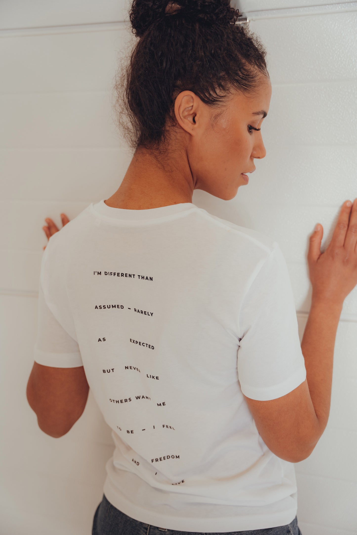 WOMEN T-SHIRT - WHITE REGULAR