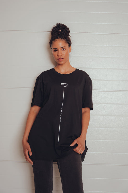 WOMEN T-SHIRT - BLACK OVERSIZE